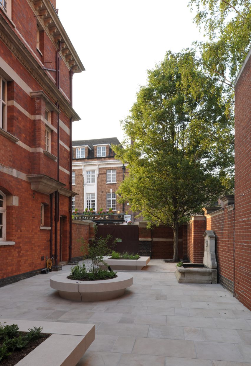 Westminster Coroner's Court by Lynch Architects