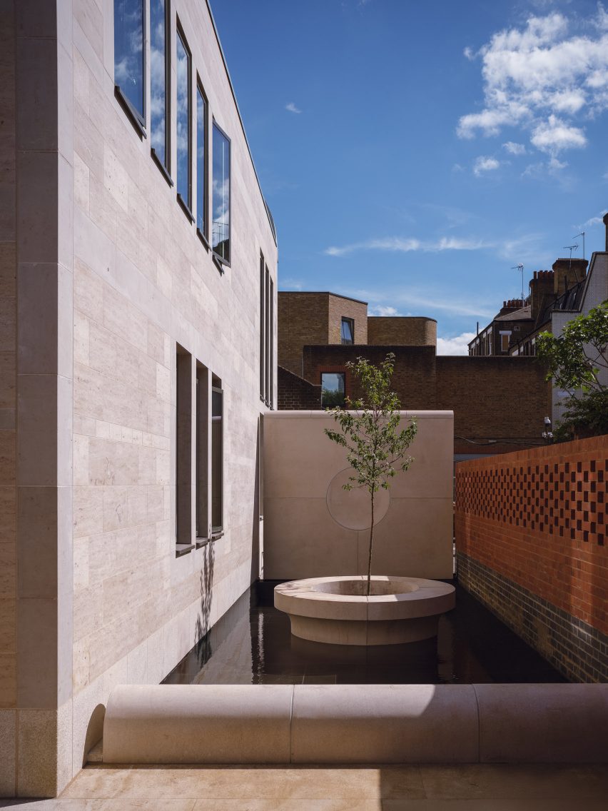 Westminster Coroner's Court by Lynch Architects