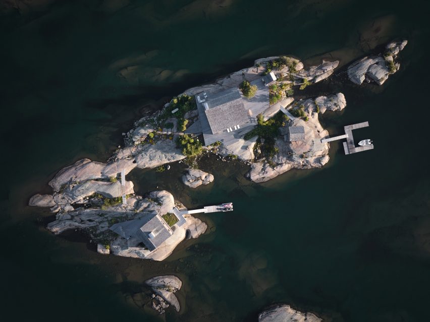 Whistling Winds Island by Akb Architects