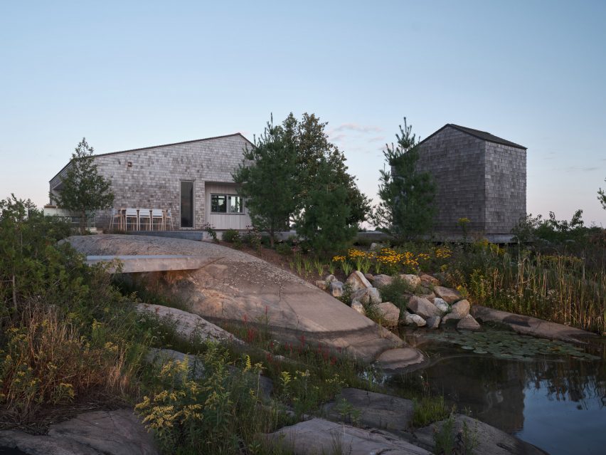 Whistling Winds Island by Akb Architects