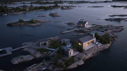 Whistling Winds Island by Akb Architects