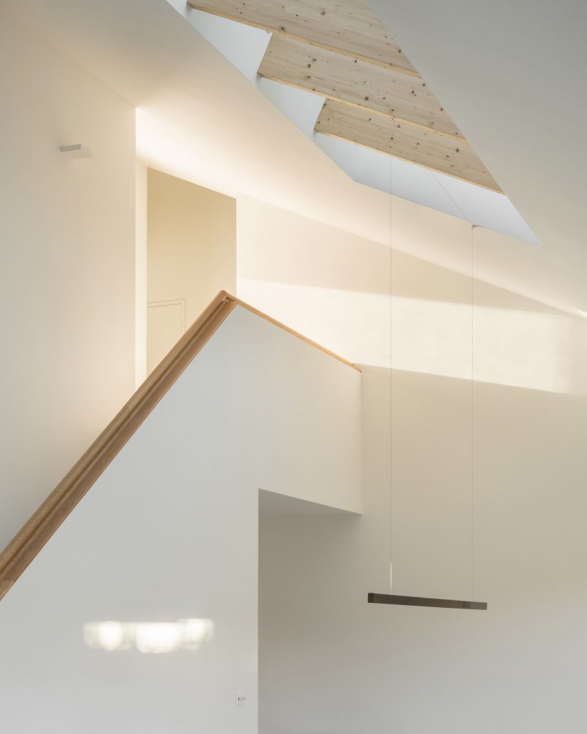 House in Wimbledon by Erbar Mattes