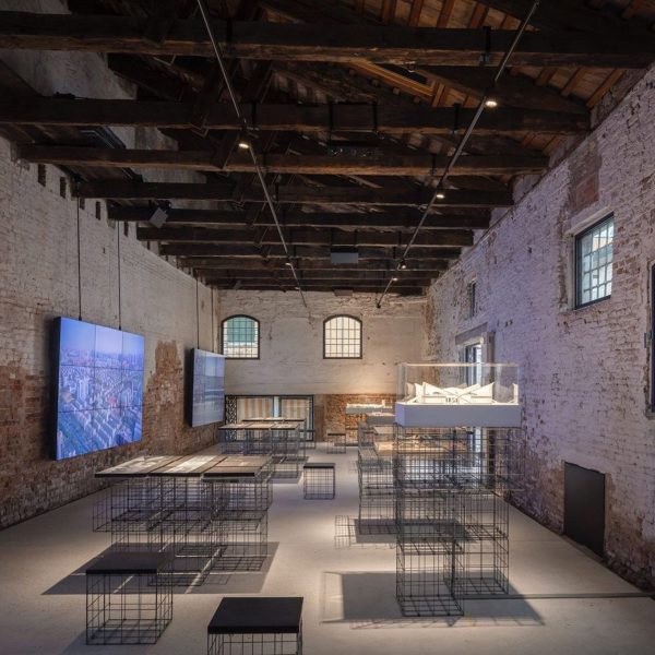 Photo of Umbau. Nonstop Transformation exhibition