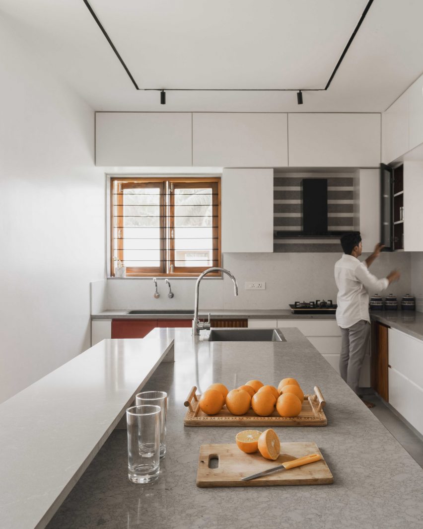 A House in the Farm by Studio MOB