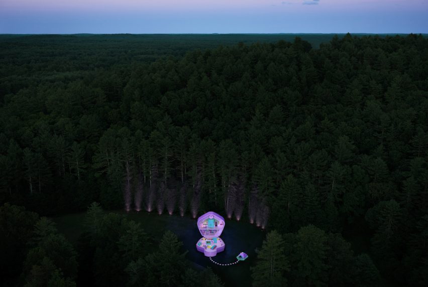 A Polly Pocket compact alone in the night