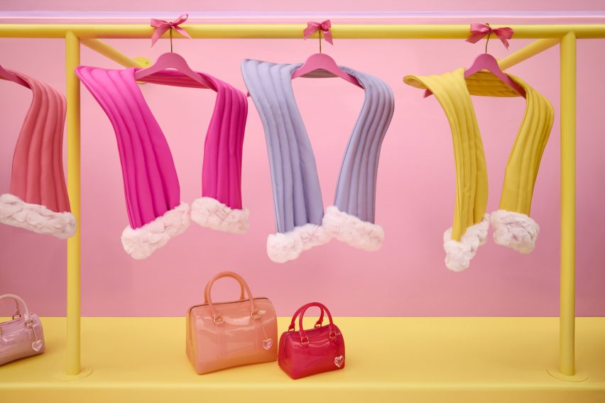 Polly Pocket scarves