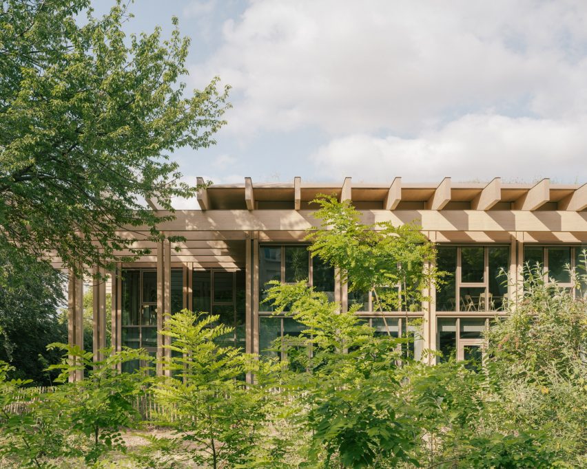 Pavilion Jardins by Atelier du Pont