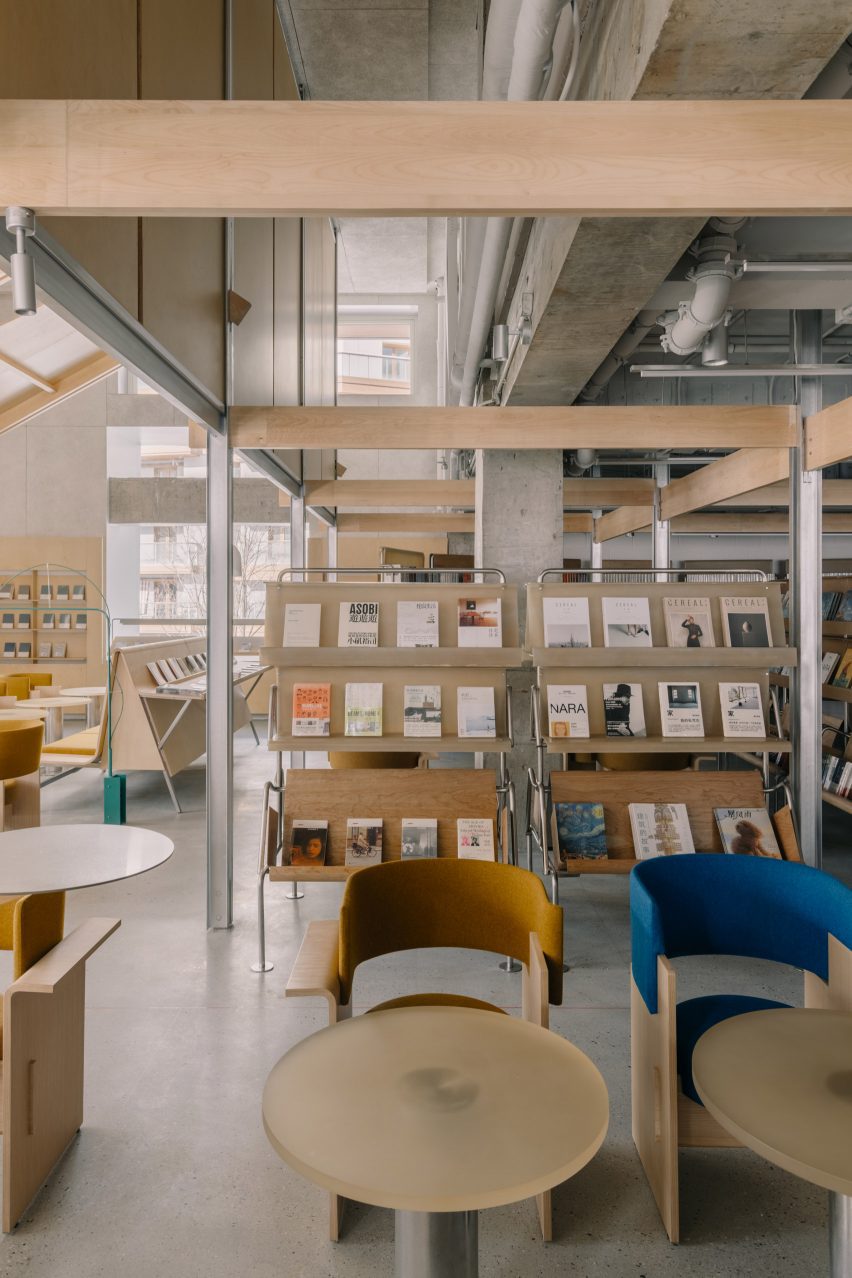 Atelier Tao+C Naive bookshop
