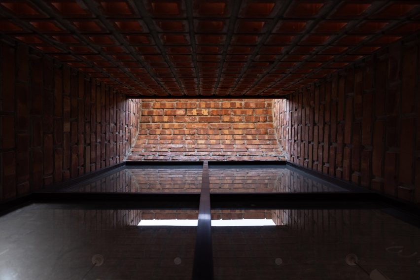 Bait Ur Raiyan Mosque in Bangladesh by Cubeinside