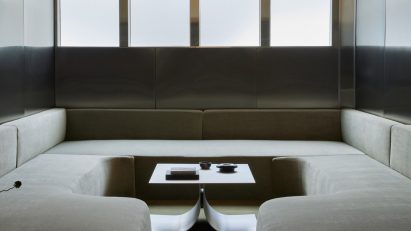 Ceremony of Roses offices by 22RE