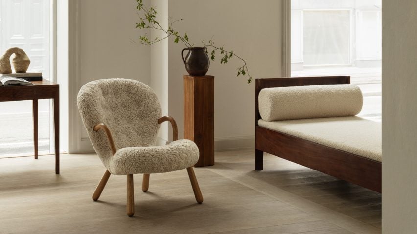 Clam chair by Arnold Madsen and Dagmar
