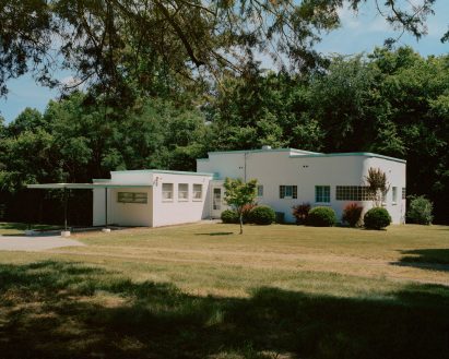 Azurest South Black modernism fund