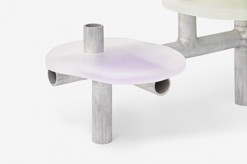 Cylinder table by Jeonghwa Seo