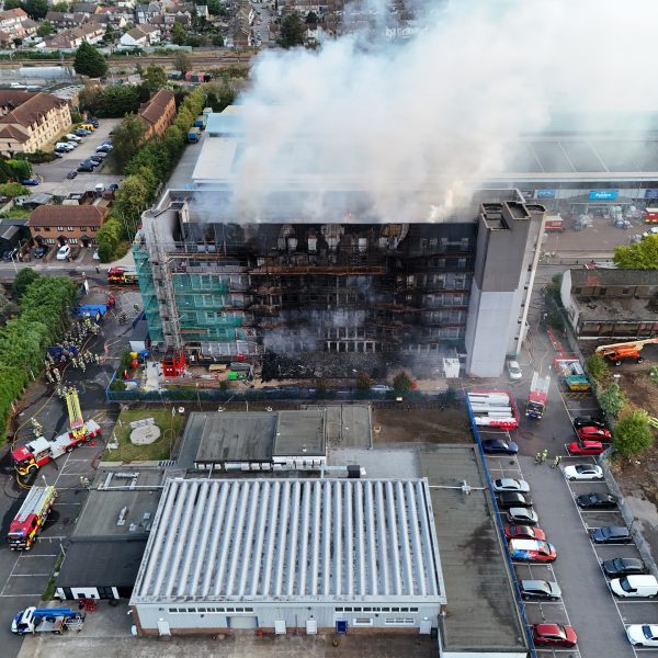 London fire exposes “national scandal” of flammable cladding says Fire Brigades Union