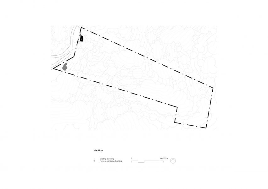 Site plan of Tallowwood Cabin by Fouché Architects