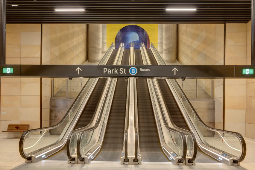 Barangaroo stations
