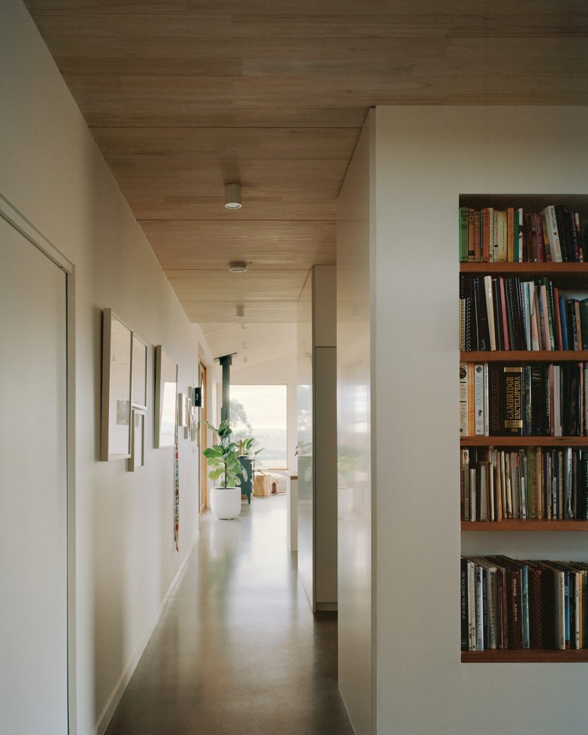 Heather's Off-Grid House by Gardiner Architects