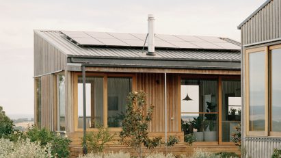 Heather's Off-Grid House by Gardiner Architects