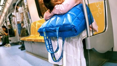 IKEA Frakta bag