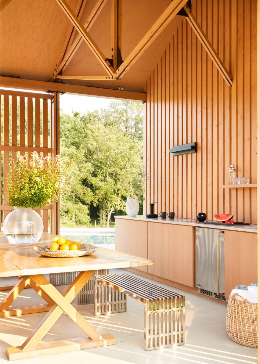 Pool House by Osso Architecture