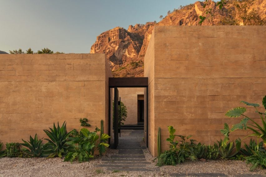 Casa LL by RA!