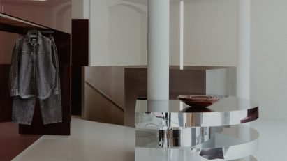 Silver counter in Rotate store by Thibaut Allgayer