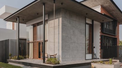 A House in the Farm by Studio MOB