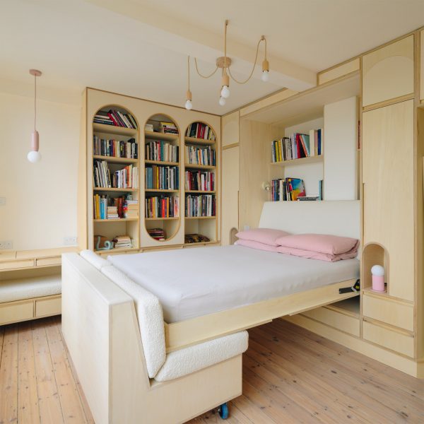 Florin Court apartment by Intervention Architecture