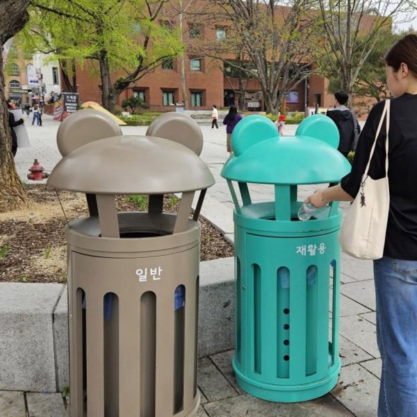 Bins with animal ears by SWNA for Seoul Metropolitan Government