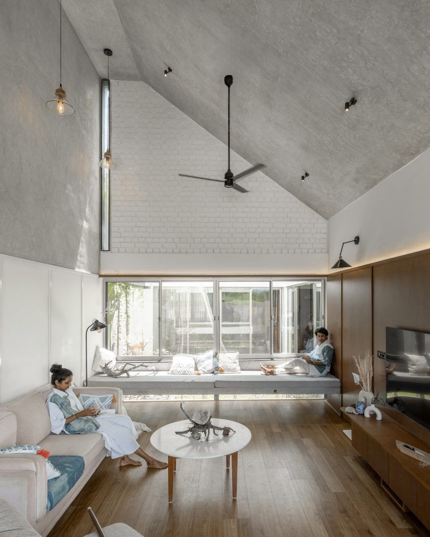 Billy O'Tea house by STOMP