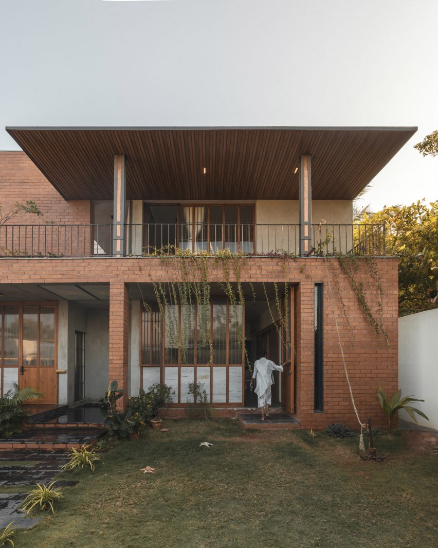 Billy O'Tea house by STOMP