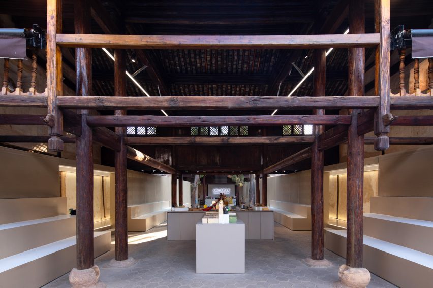 Weishan Chongzheng Academy Bookstore by Trace Architecture Office