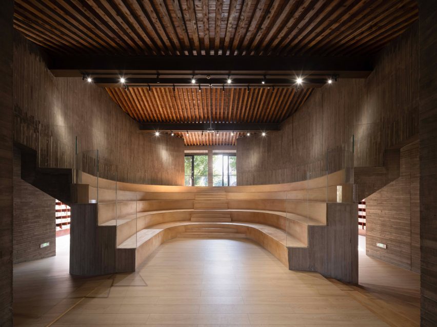 Weishan Chongzheng Academy Bookstore by Trace Architecture Office