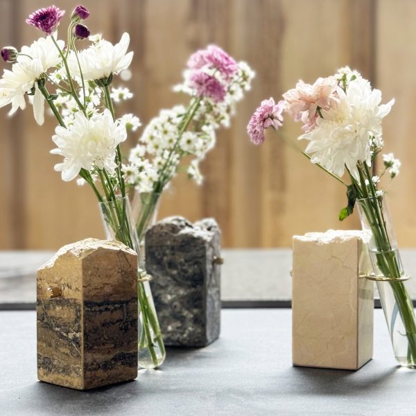 Photo of flowers in vases