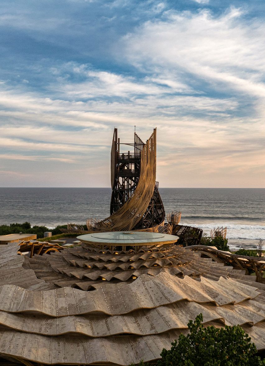THK tower by Arthur Mamou Mani