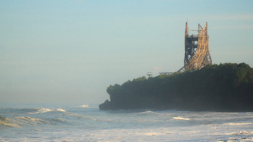 THK tower by Arthur Mamou Mani