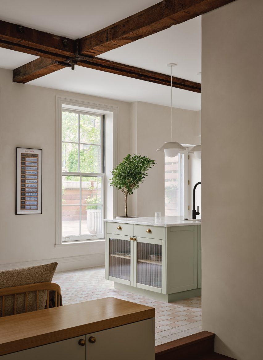 Atlantic Avenue Home by Bureau Tempo