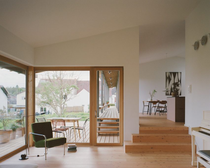 Bliesgau House by Roman Morschett