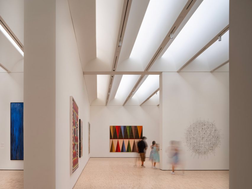 Art museum gallery