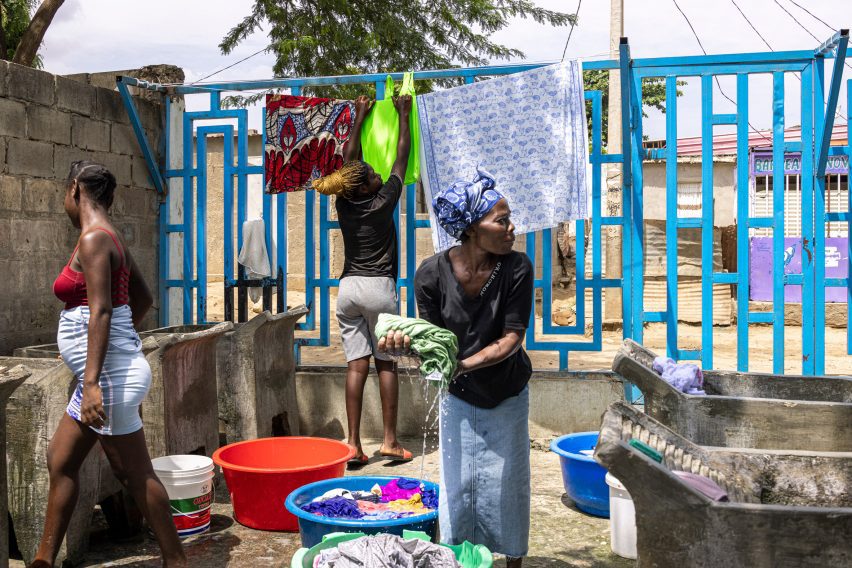 Luanda Waterpoints by Paulo Moreira