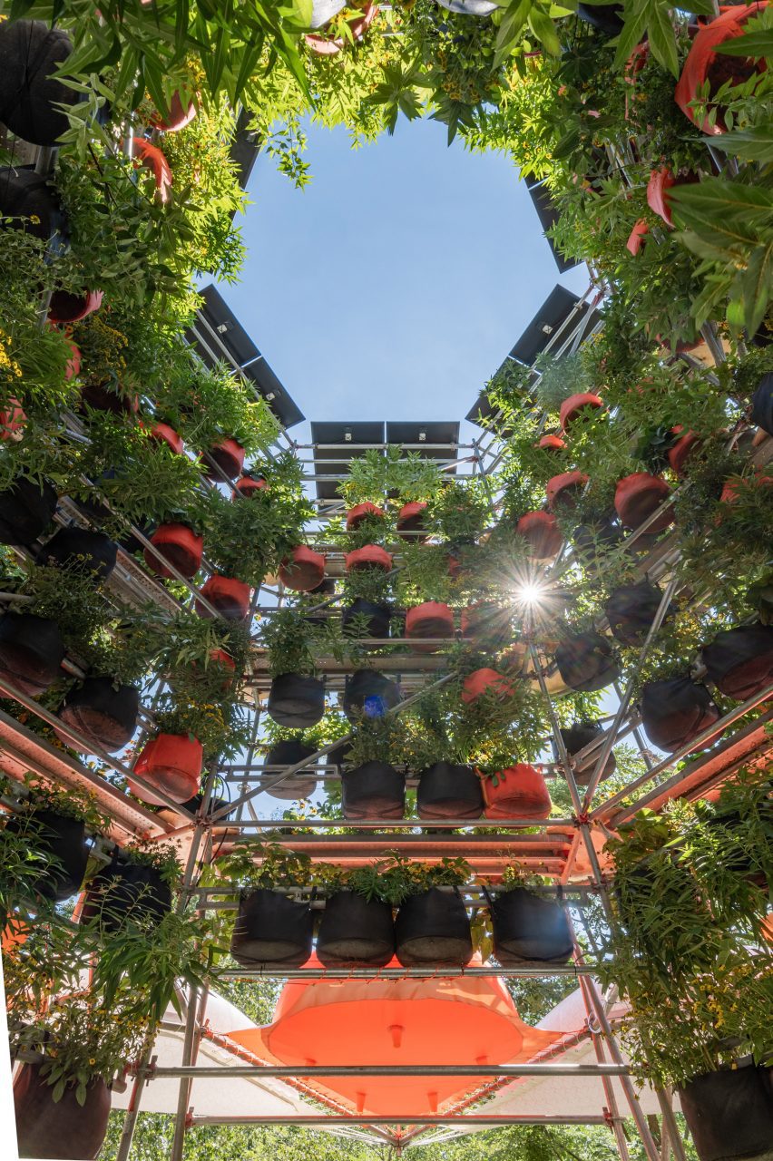 Polinature by Ecosistema Urbano
