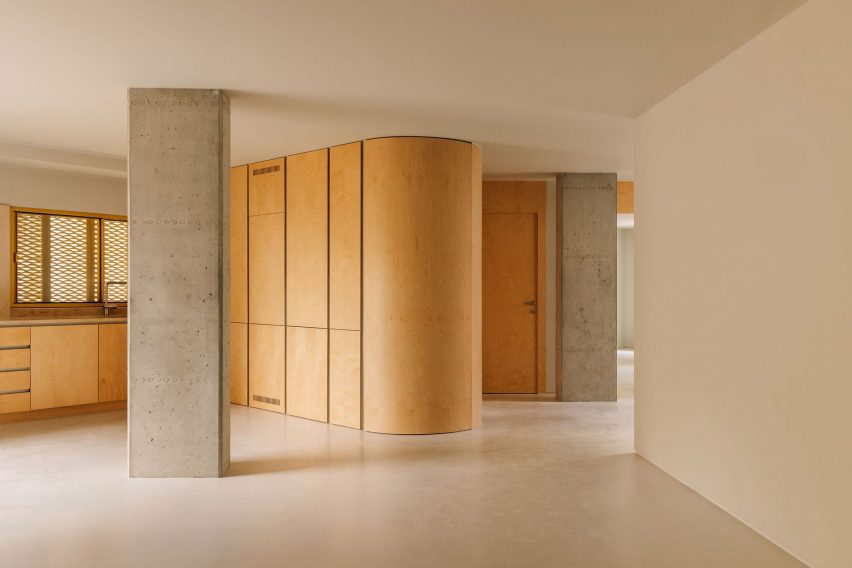 Portuguese housing block by Bureau des Mésarchitecture