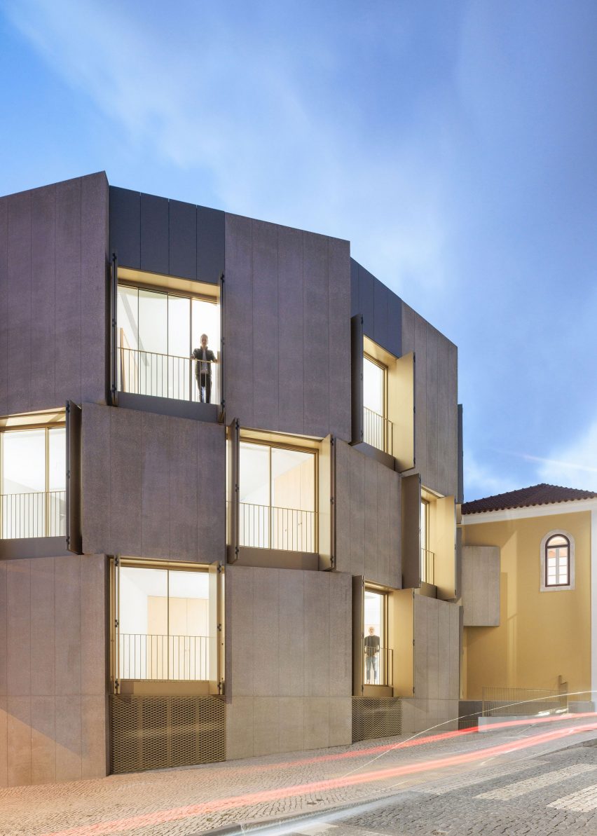 Portuguese housing block by Bureau des Mésarchitecture