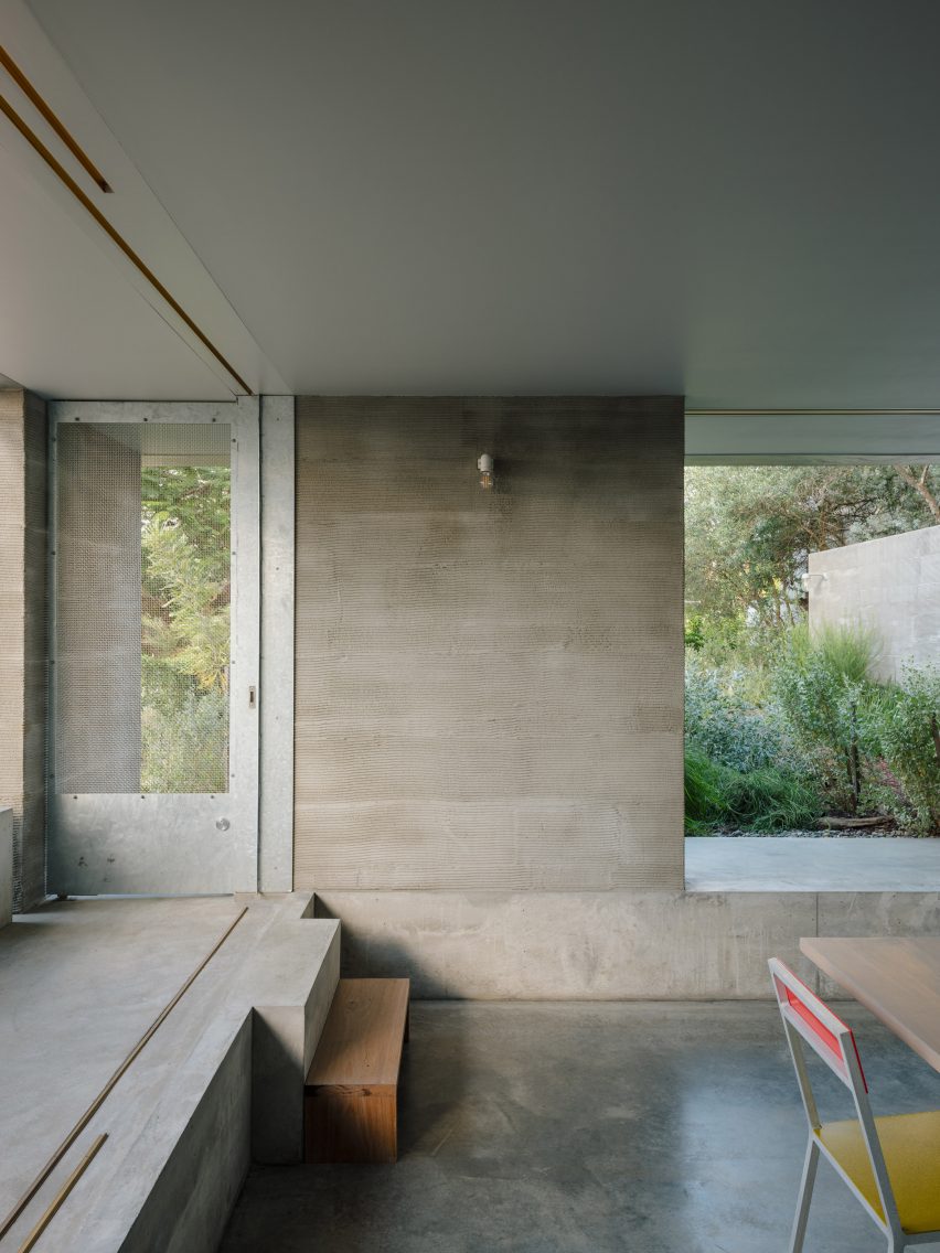Red Hill House and Studio by Zuzana & Nicholas