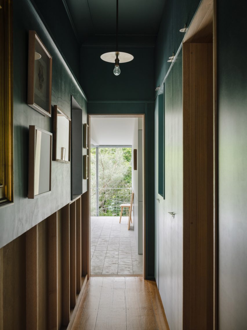 Red Hill House and Studio by Zuzana & Nicholas