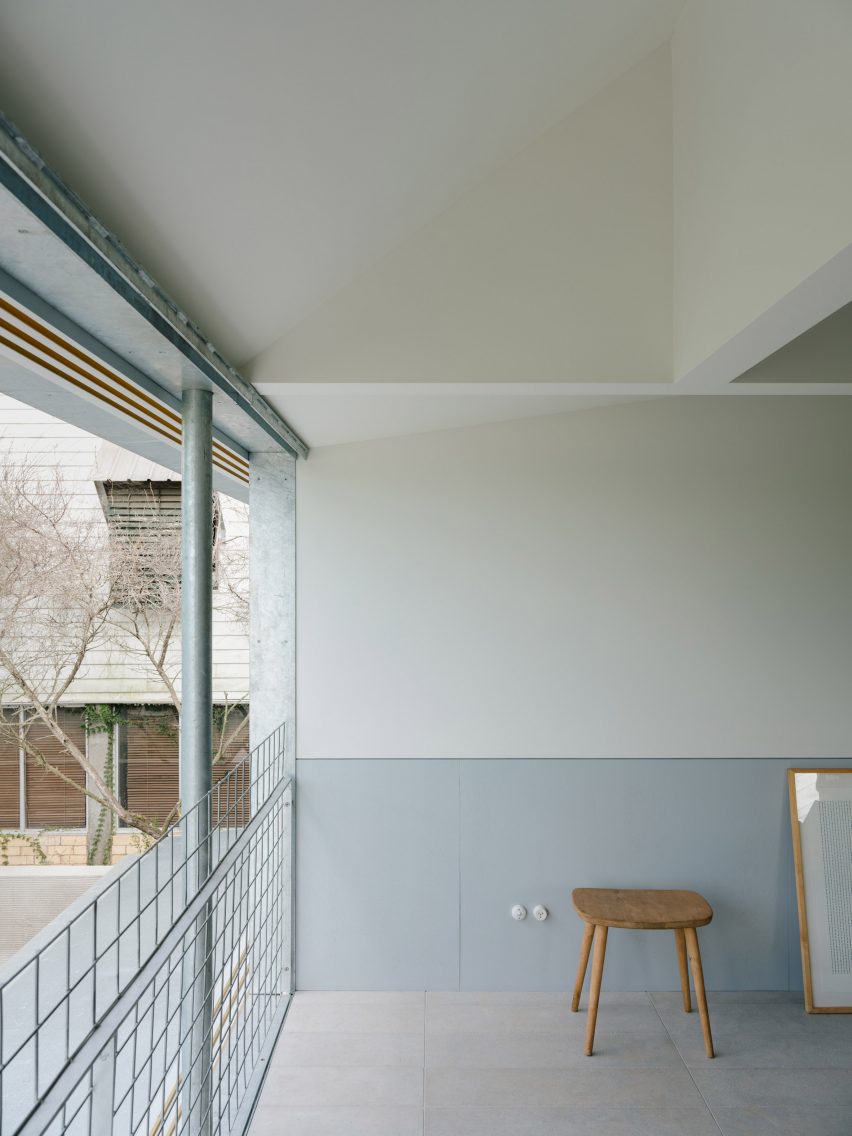Red Hill House and Studio by Zuzana & Nicholas