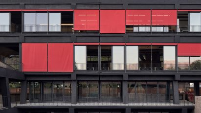 FADEU building by Alberto Moletto and Sebastián Paredes