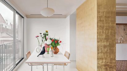 Interior of Barcelona apartment by Raúl Sánchez Architects