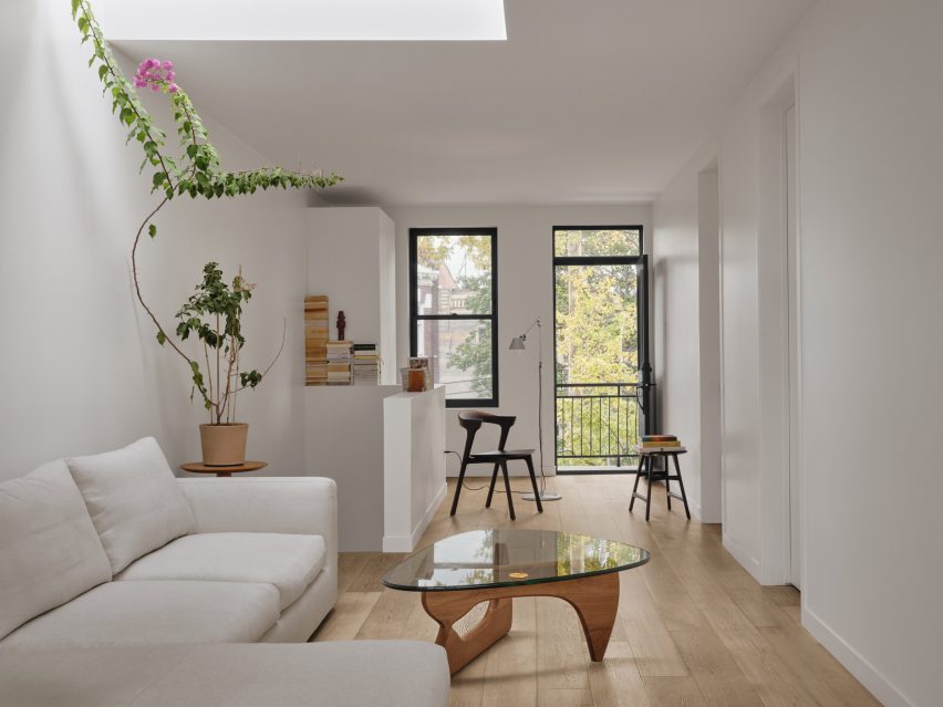 Triplex Fabre by Atelier l'Abri