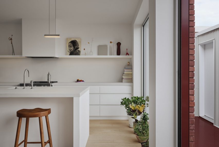 Triplex Fabre by Atelier l'Abri